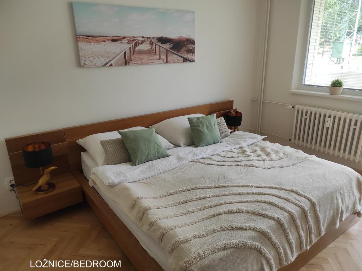 Dobre Misto Appartement Loučná nad Desnou Buitenkant foto